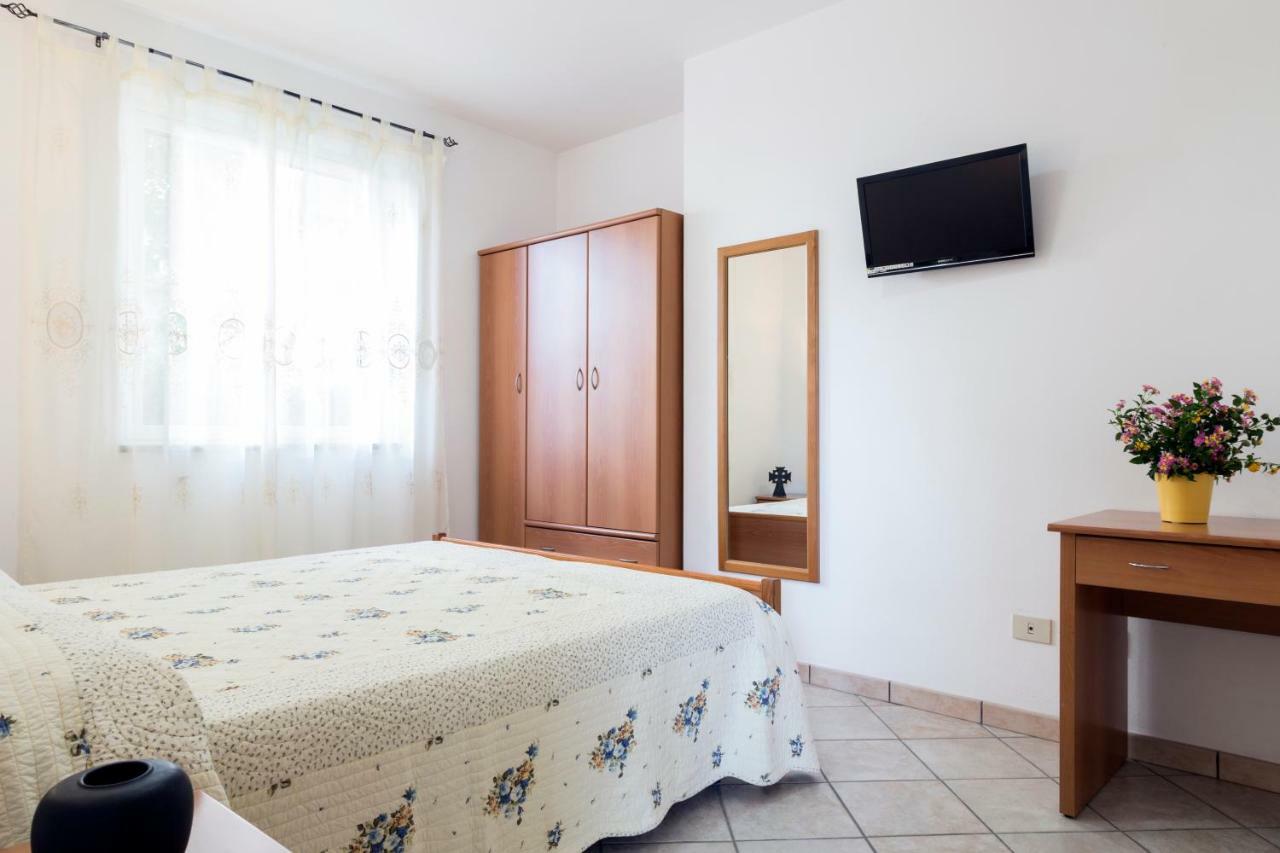 Aparthotel Happy Days Capo Vaticano Exteriér fotografie